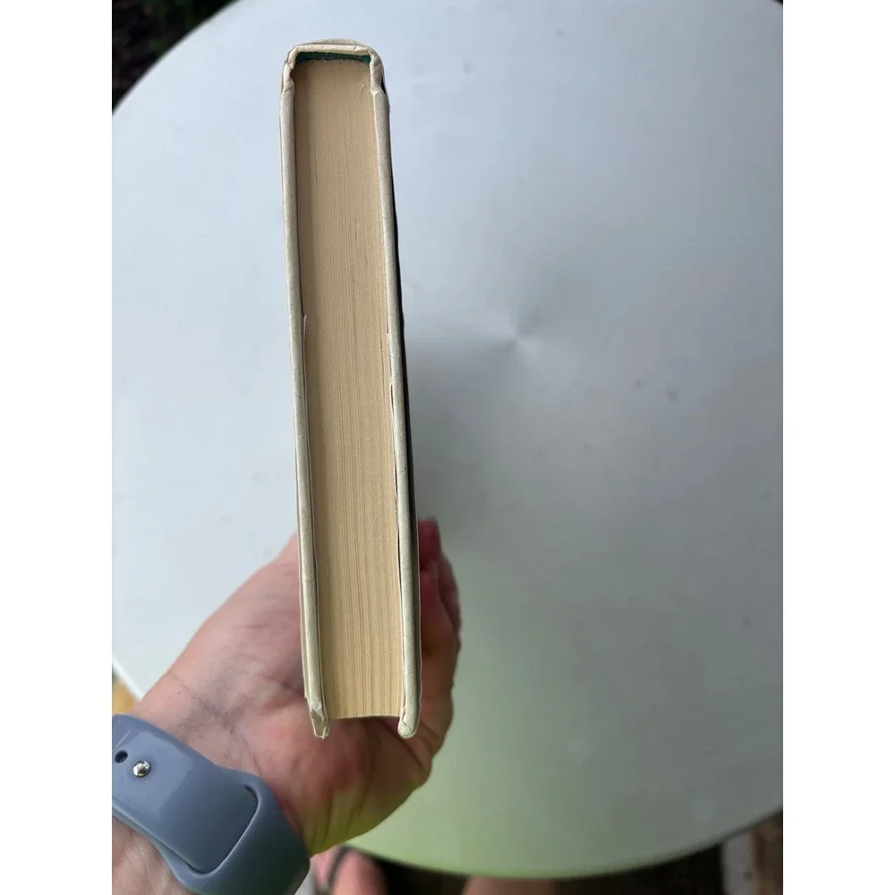 Warren Buffett Wealth Robert P Miles Hardcover 2004‎ Investment Principles Wiley